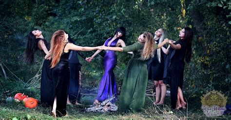 From Solitary Spells to Collective Magic: Exploring the Power of a Group of Witches